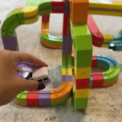 SparkTracks - Magnetic Electric Railway Builder(Limited Edition)